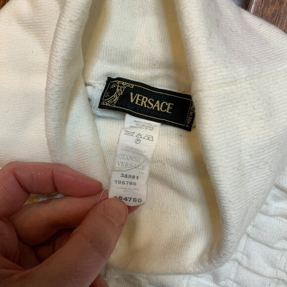 Versace White Textured Gathered Thin Knit Turtleneck Sweater, Size XL - Picture 5 of 8